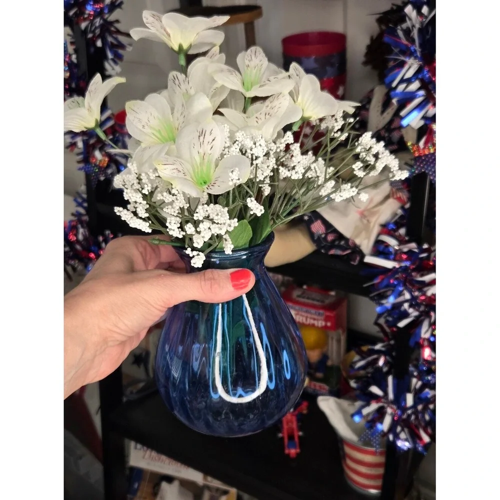 Blue Glass‎ Bud Vase with White Floral Arrangement